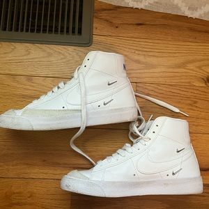 Womens nike blazers